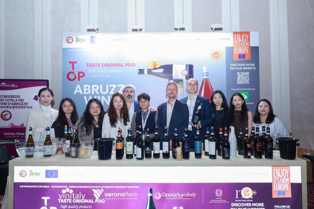 EXPORT VINI D’ABRUZZO, IL CONSORZIO IN MISSIONE TRA CINA E GIAPPONE – Sdijuno – Cibo, vino e&nbsp;territorio